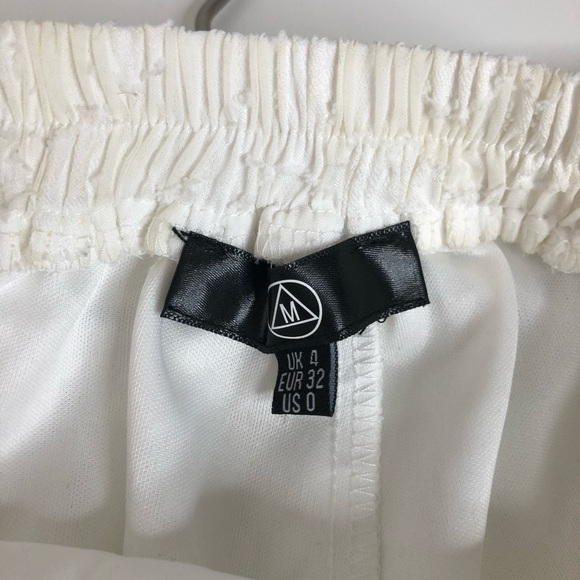 Missguided white ladder cutout top and short set - Picture 7 of 8